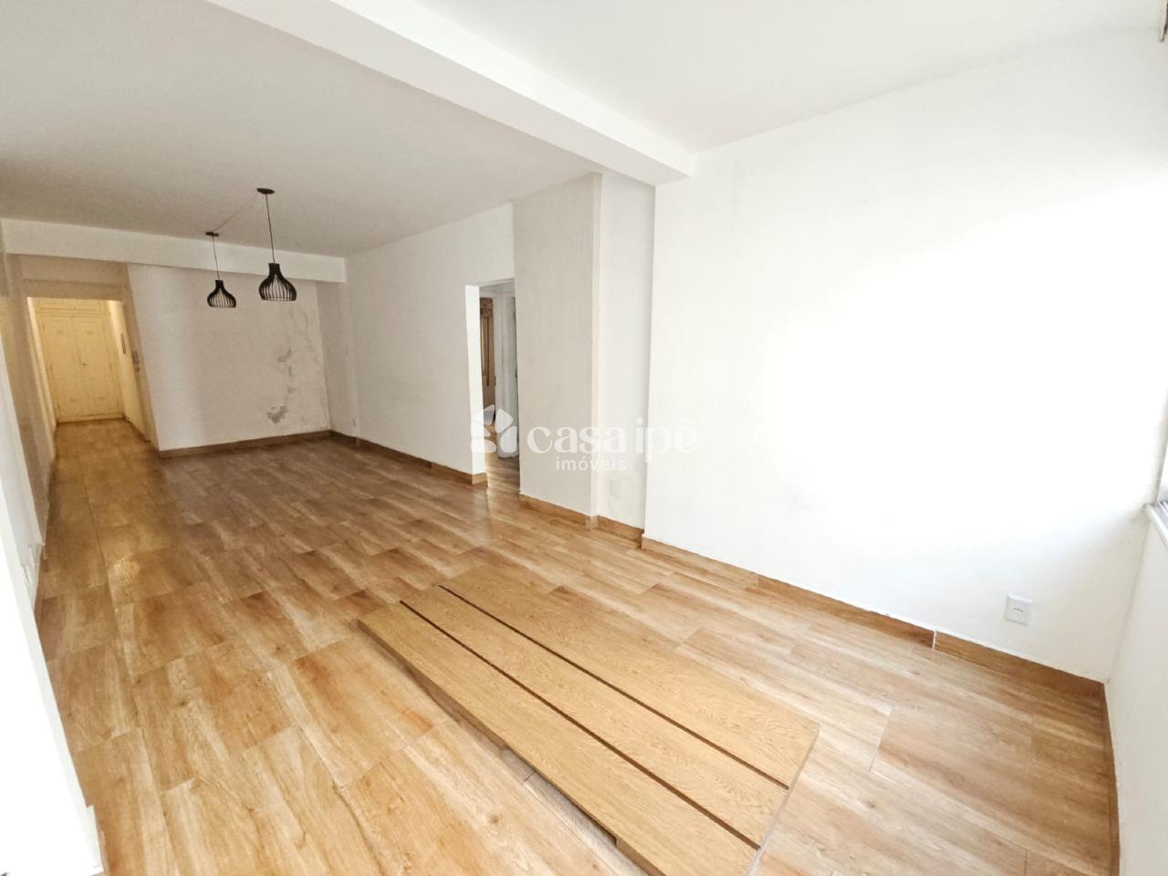 Apartamento à venda no Embaré: 