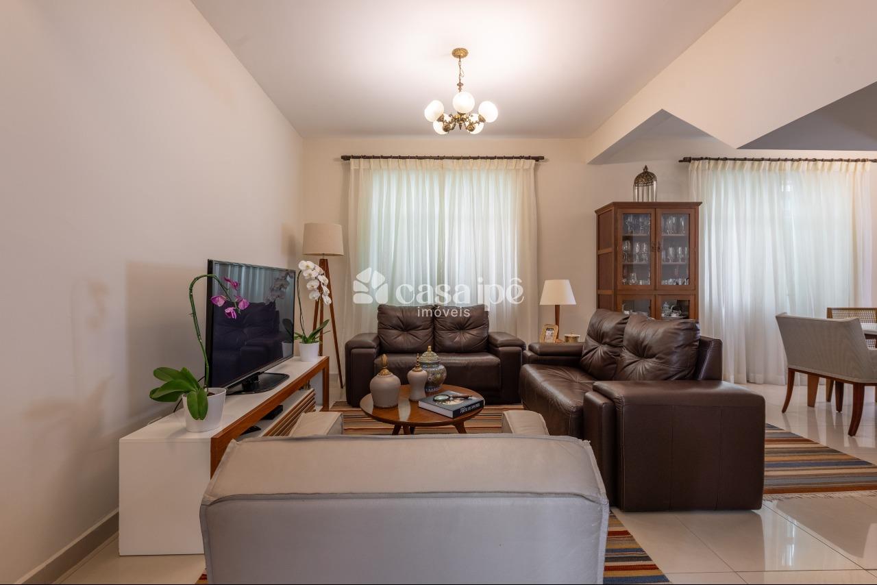 Sobreposta baixa à venda no Embaré: 