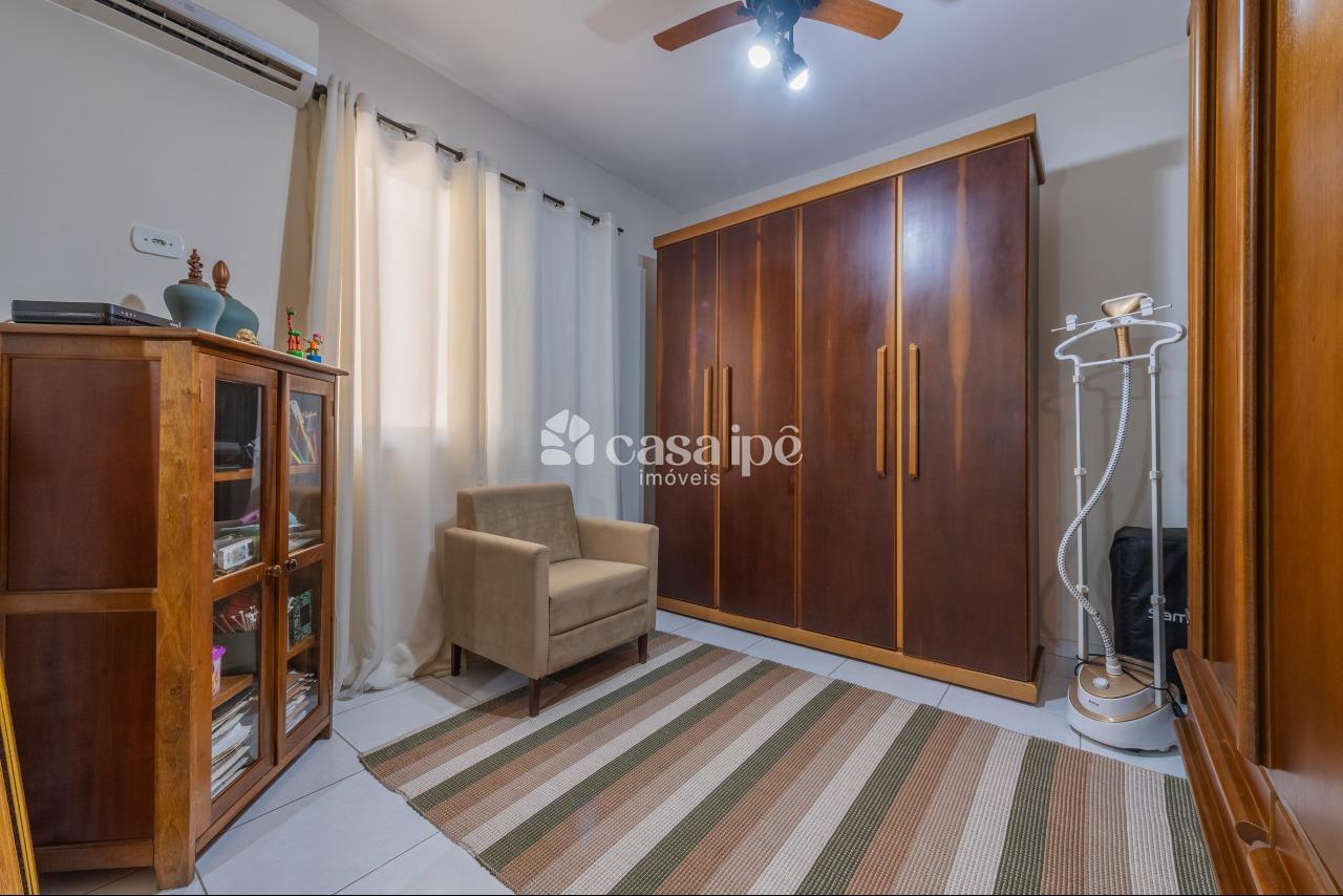 Sobreposta baixa à venda no Embaré: 