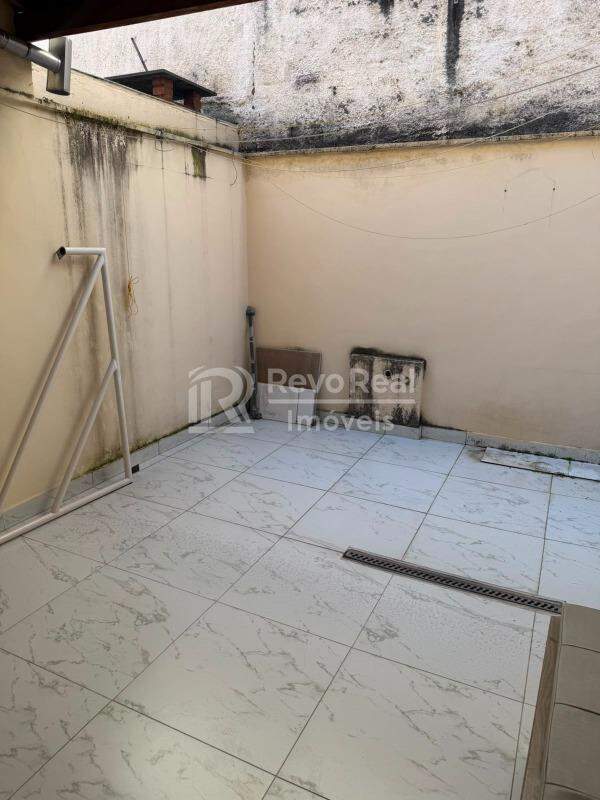 Casa à venda no Vila Caraguatá: 