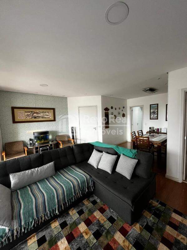 Apartamento à venda no Independência: 