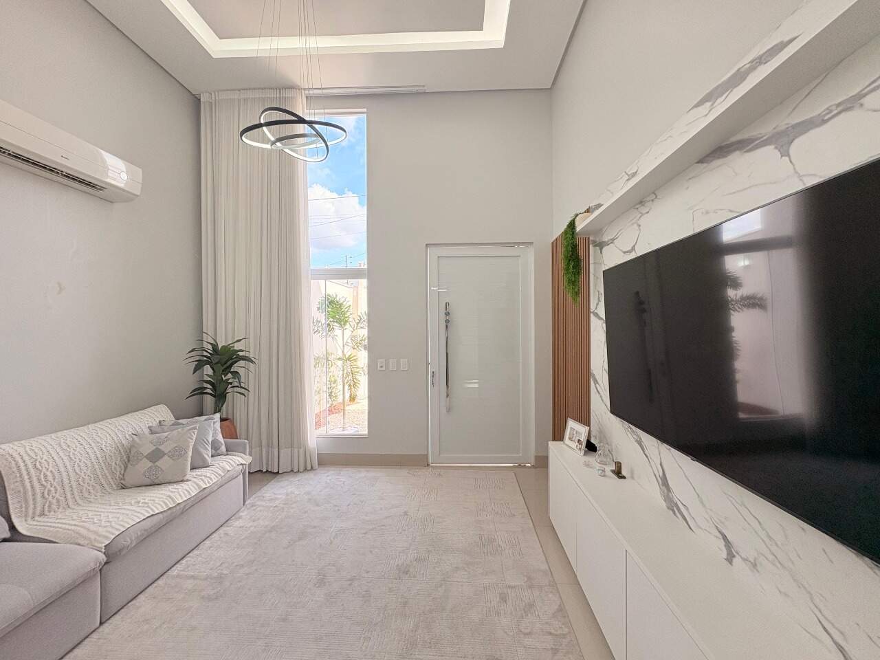 Casa à venda no Jardim dos Ipês II: 