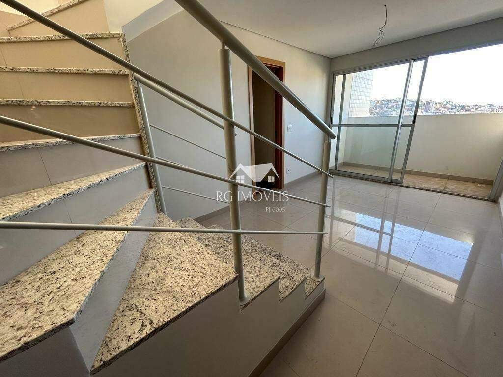 Cobertura à venda com 4 quartos, 137m² - Foto 5