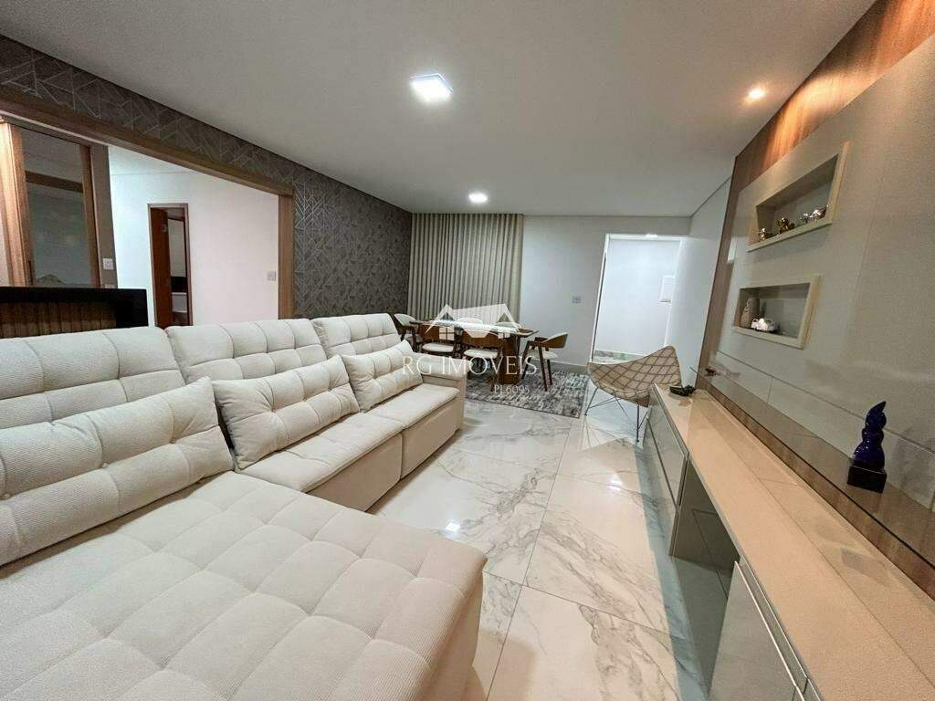 Apartamento à venda com 3 quartos, 135m² - Foto 5