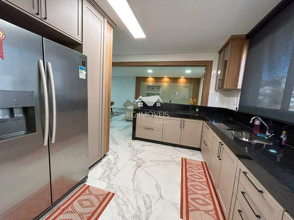 Apartamento à venda com 3 quartos, 135m² - Foto 10