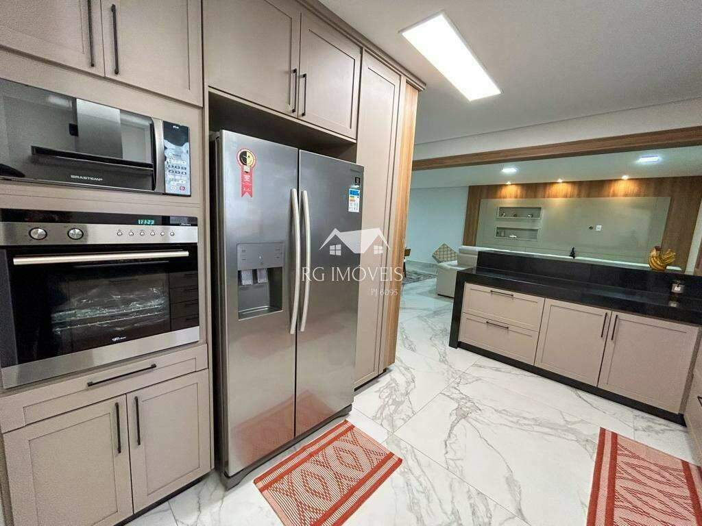 Apartamento à venda com 3 quartos, 135m² - Foto 12