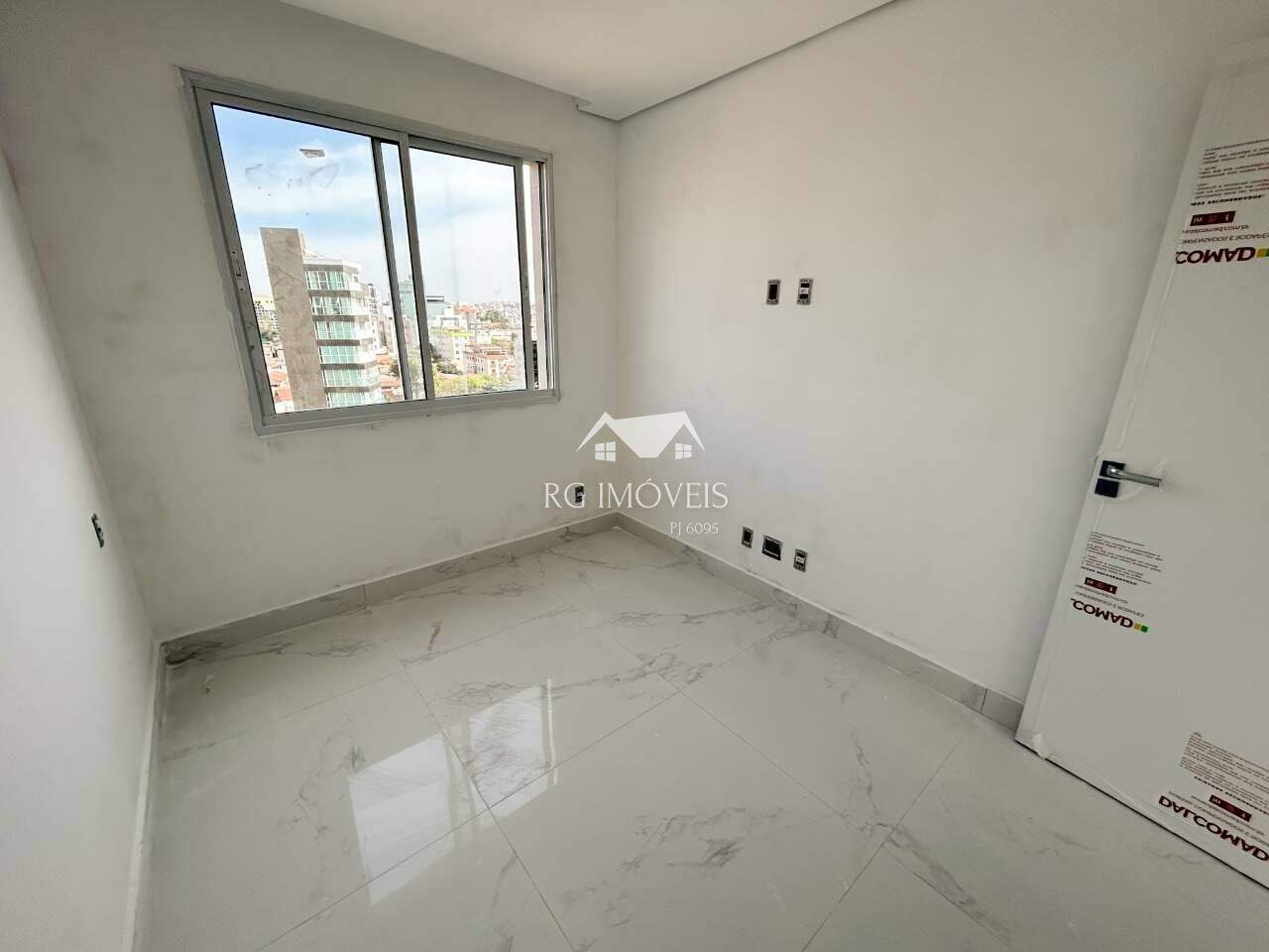 Cobertura à venda com 3 quartos, 160m² - Foto 9