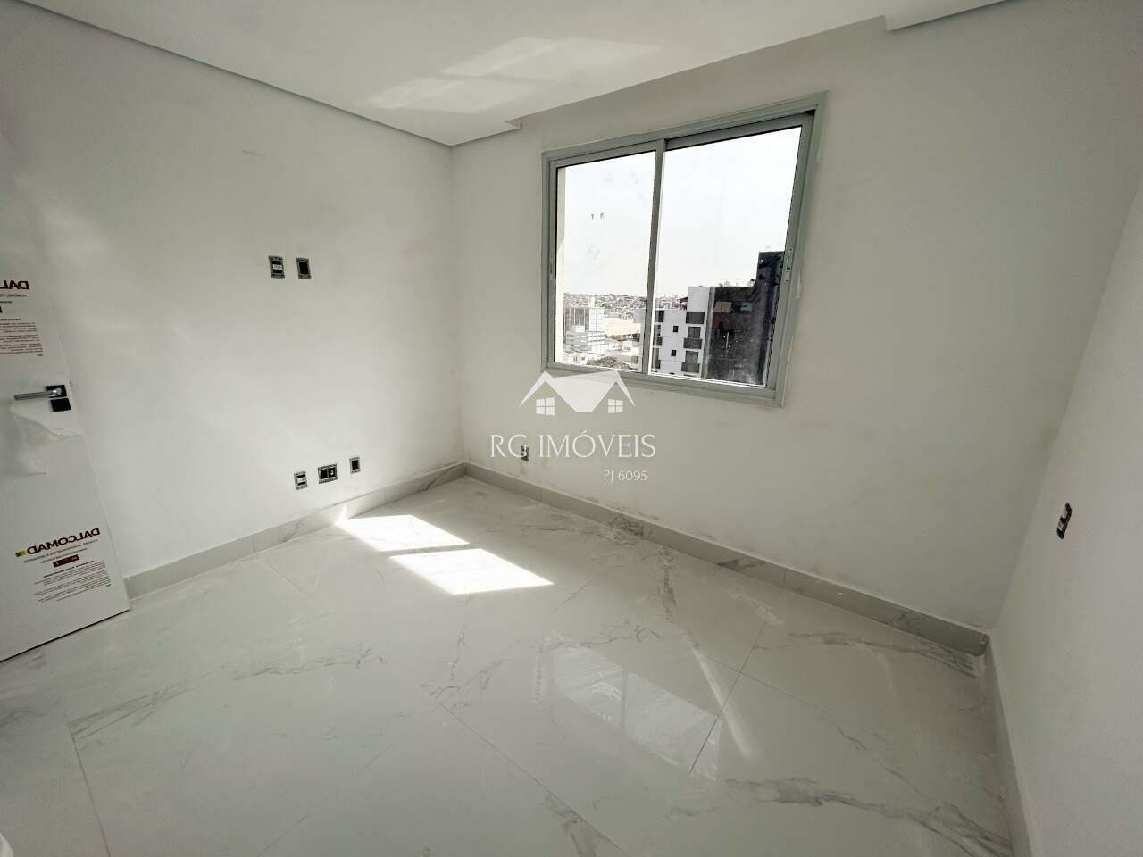 Cobertura à venda com 3 quartos, 160m² - Foto 12