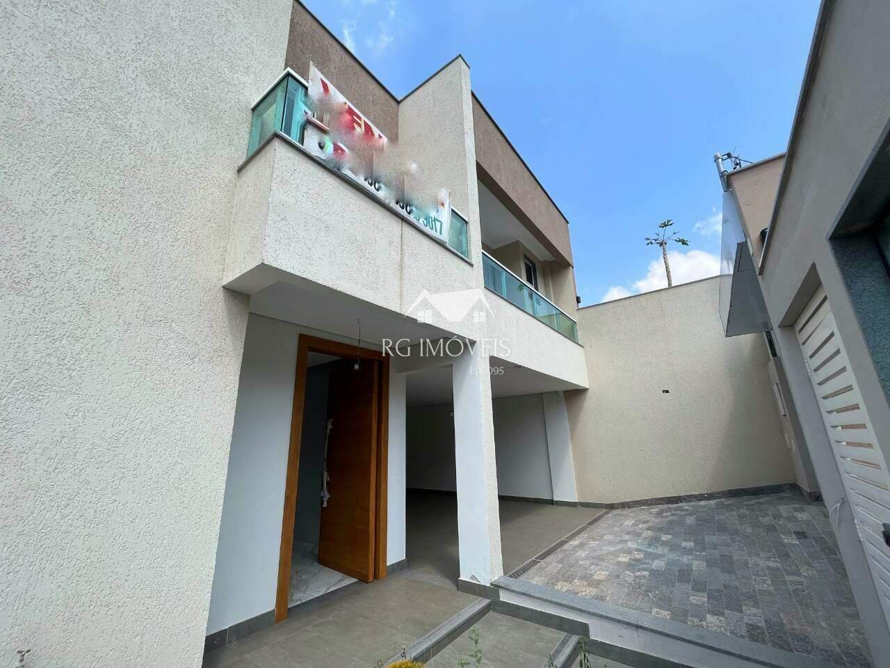 Casa à venda com 4 quartos, 195m² - Foto 2