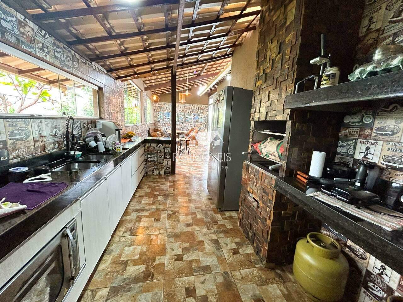 Casa de Condomínio à venda com 3 quartos, 1000m² - Foto 12