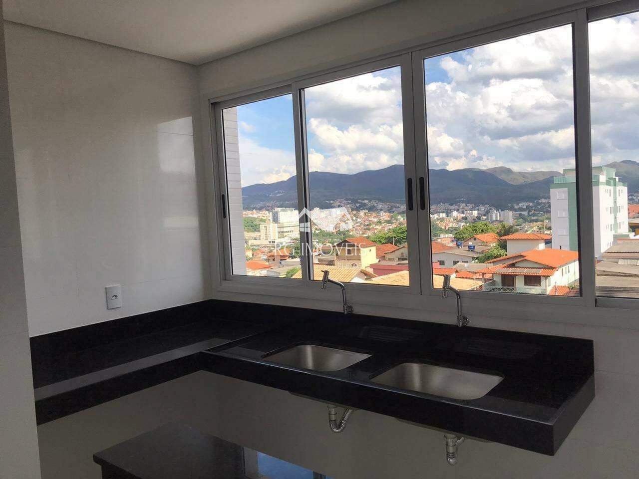 Apartamento à venda com 3 quartos, 125m² - Foto 9