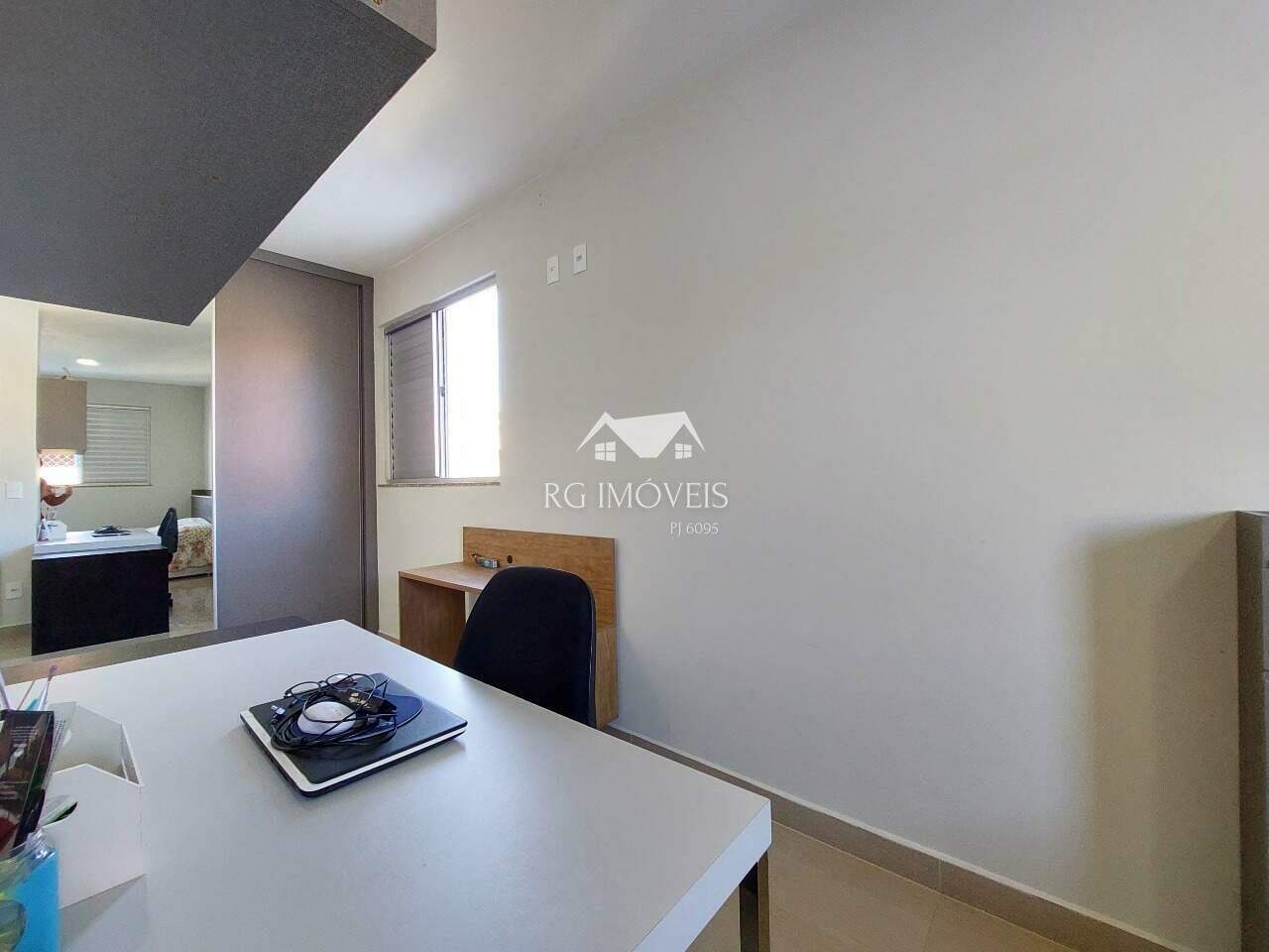 Apartamento à venda com 3 quartos, 80m² - Foto 13