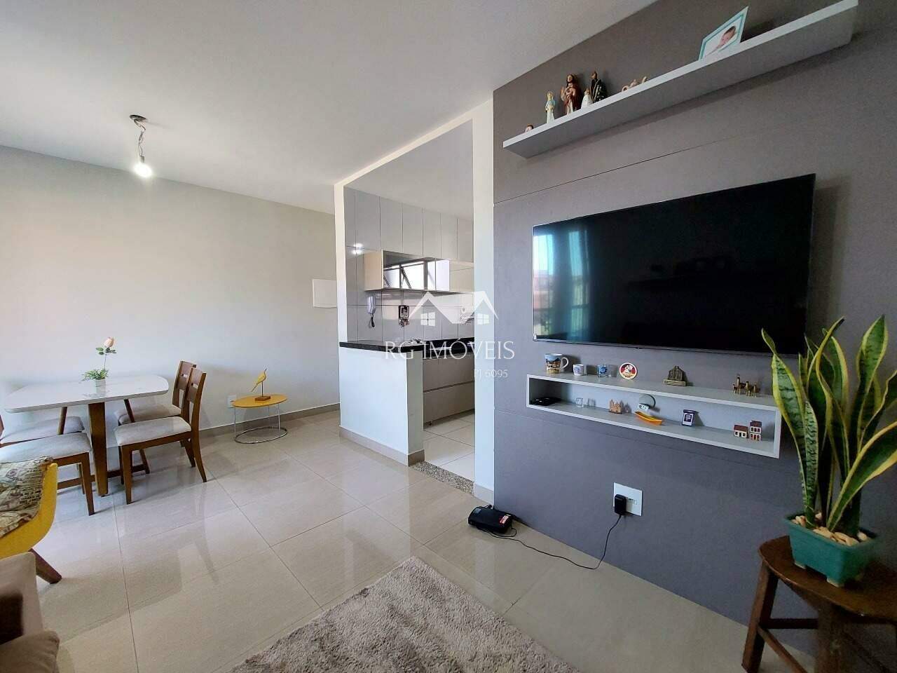 Apartamento à venda com 3 quartos, 80m² - Foto 3