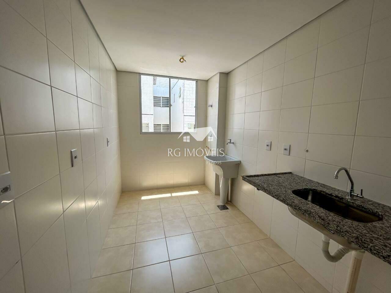 Cobertura à venda com 2 quartos, 105m² - Foto 3