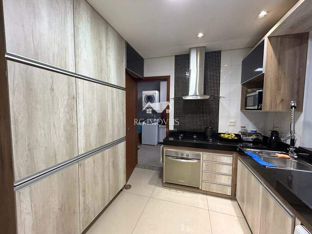 Casa à venda com 3 quartos, 156m² - Foto 9