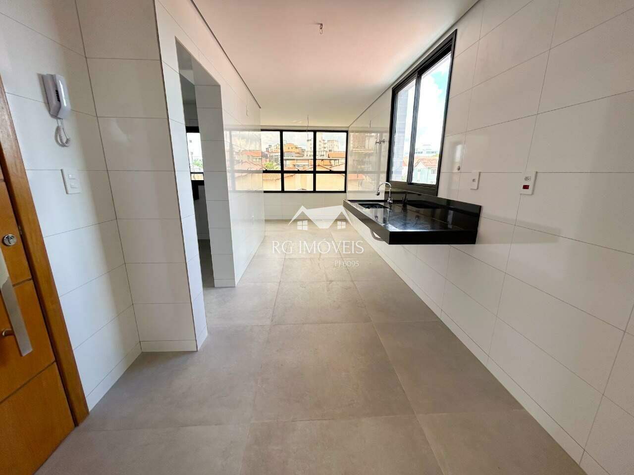 Apartamento à venda com 3 quartos, 158m² - Foto 5