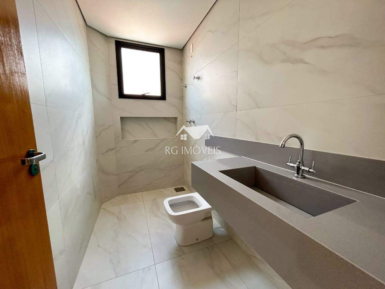 Apartamento à venda com 3 quartos, 158m² - Foto 19