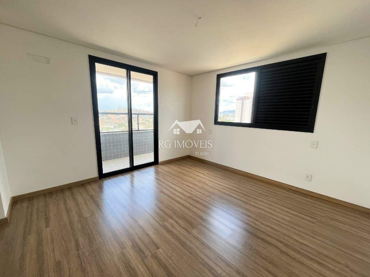 Cobertura à venda com 4 quartos, 352m² - Foto 19