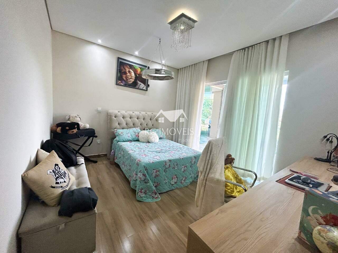 Casa de Condomínio à venda com 4 quartos, 283m² - Foto 22