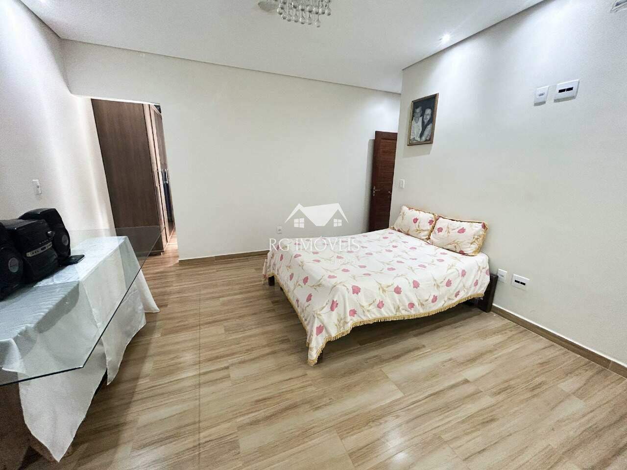 Casa de Condomínio à venda com 4 quartos, 283m² - Foto 20