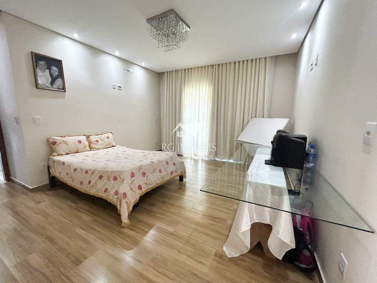 Casa de Condomínio à venda com 4 quartos, 283m² - Foto 18