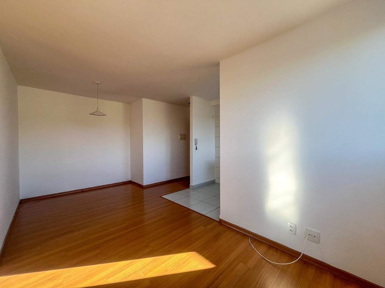 Apartamento à venda com 2 quartos, 48m² - Foto 3