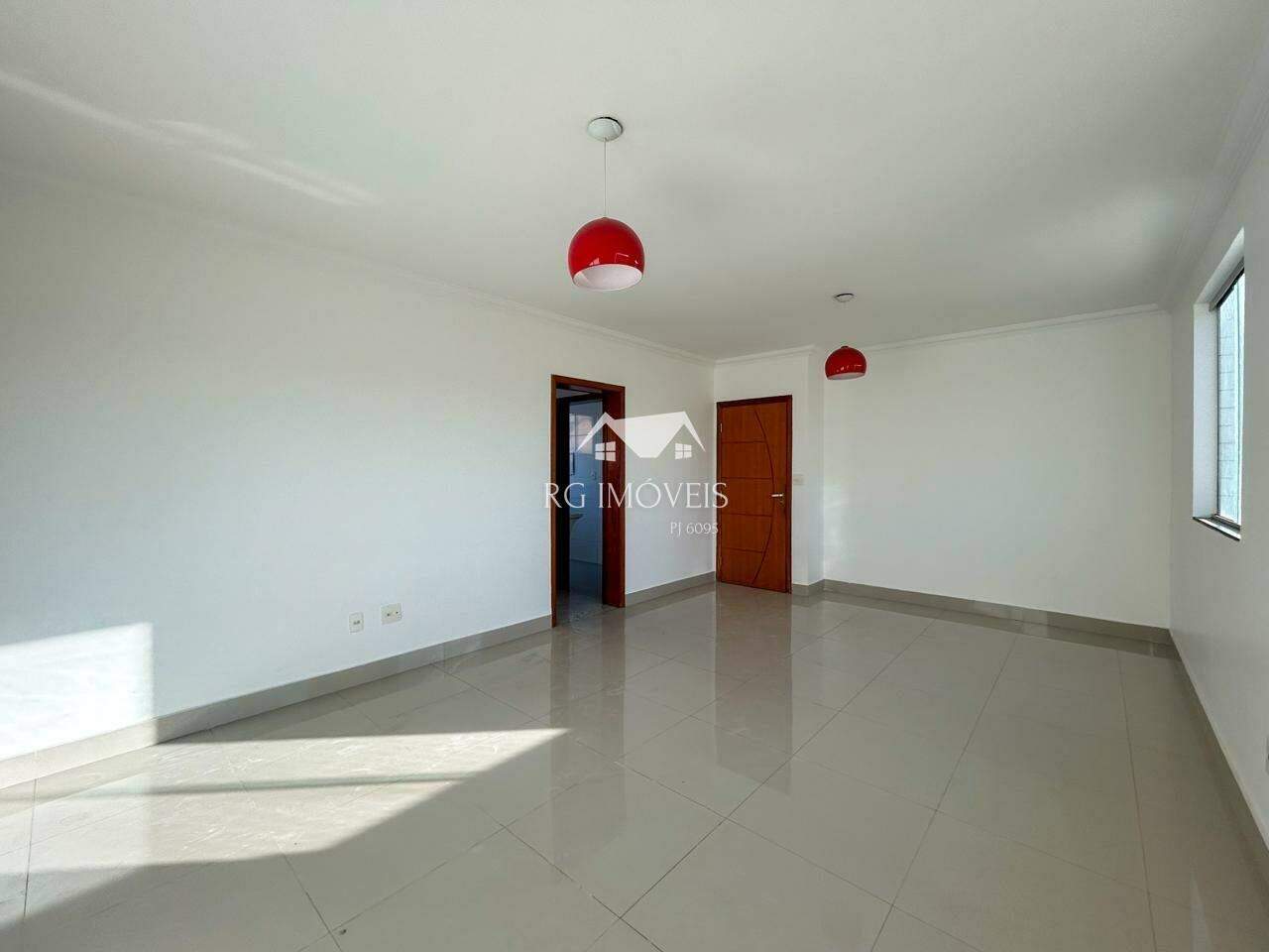 Apartamento à venda com 3 quartos, 117m² - Foto 3