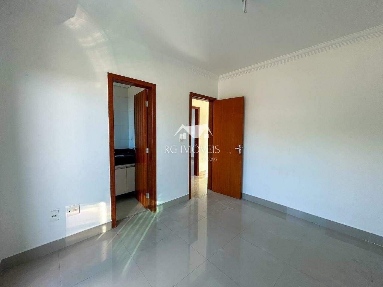 Apartamento à venda com 3 quartos, 117m² - Foto 18