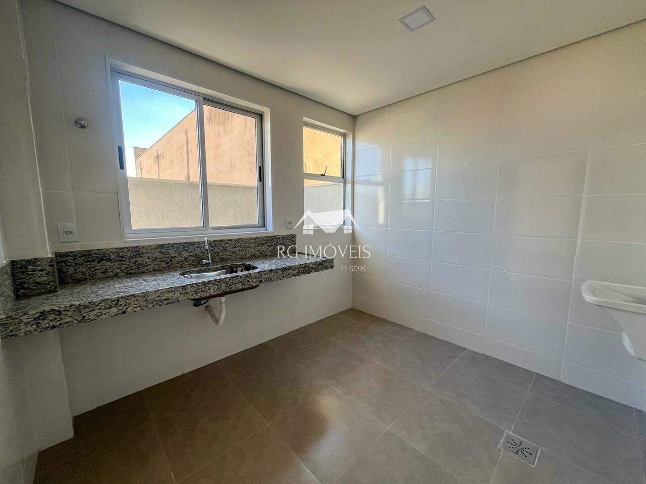 Apartamento à venda com 2 quartos, 79m² - Foto 5