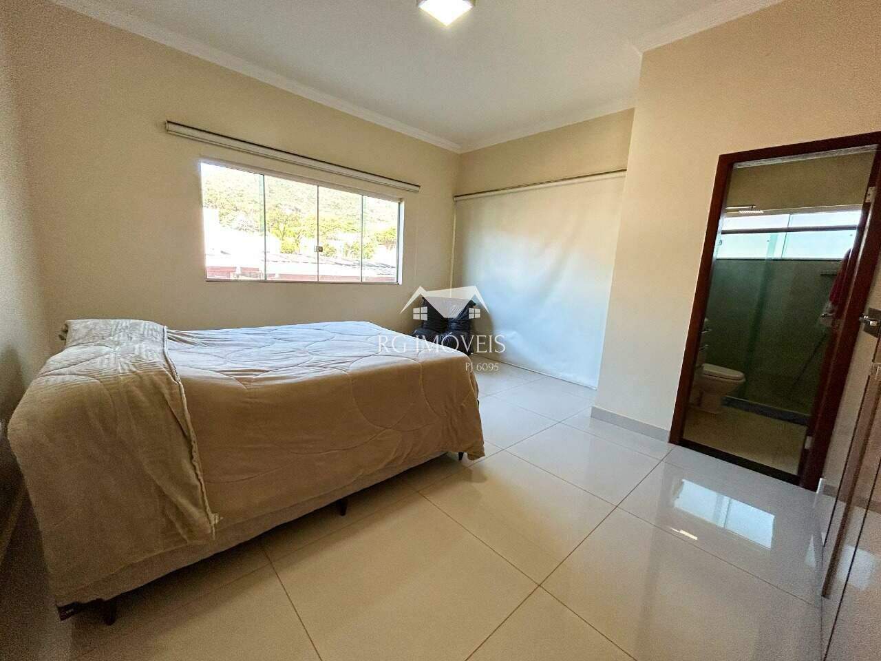 Casa de Condomínio à venda com 4 quartos, 456m² - Foto 20