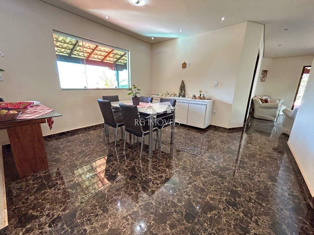 Casa de Condomínio à venda com 4 quartos, 277m² - Foto 7