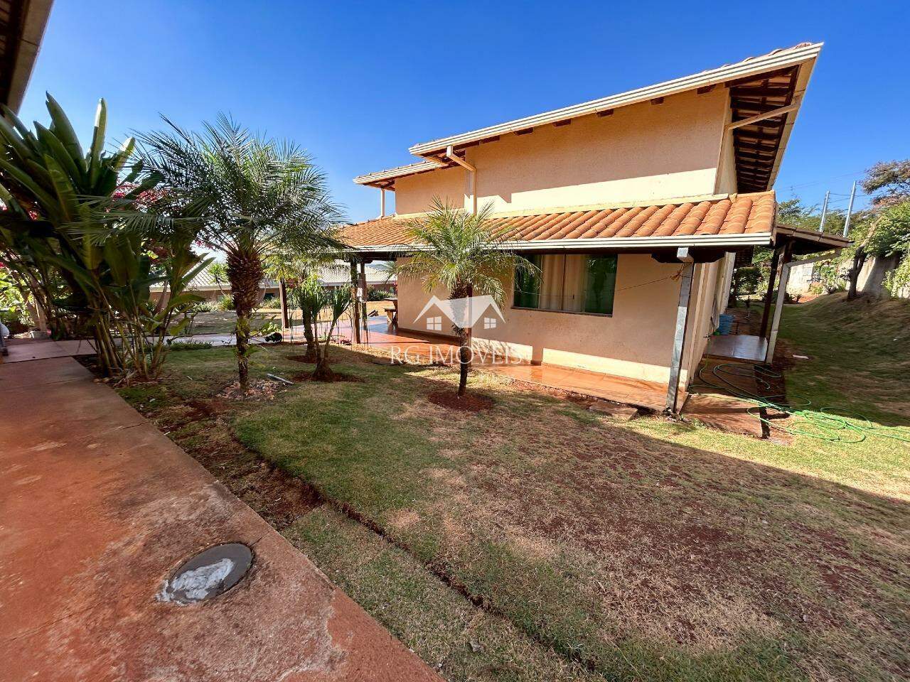 Casa de Condomínio à venda com 4 quartos, 277m² - Foto 23