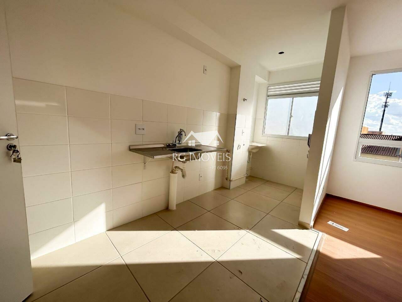 Apartamento à venda com 2 quartos, 45m² - Foto 7