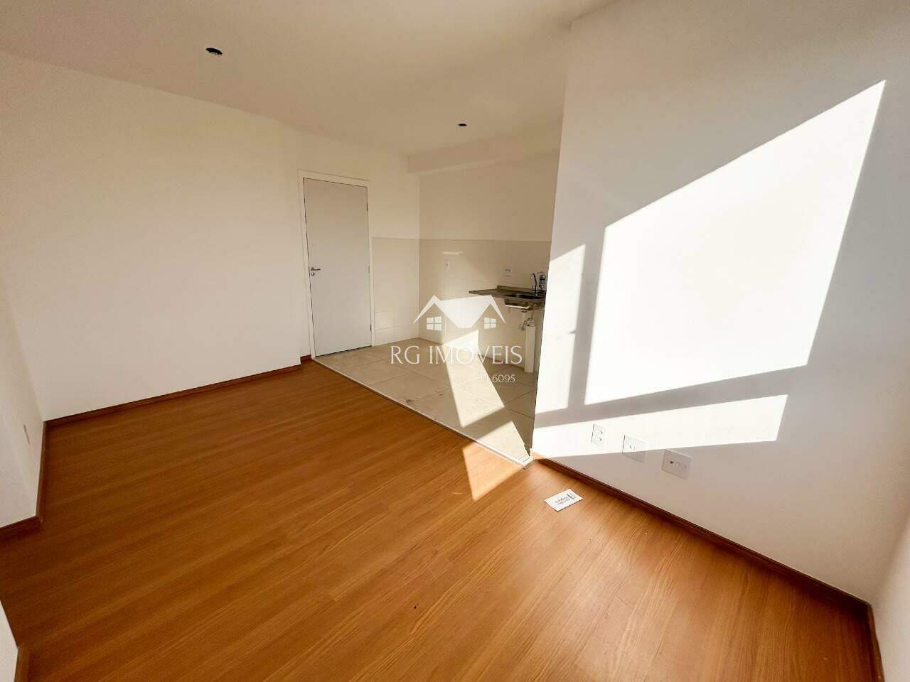 Apartamento à venda com 2 quartos, 45m² - Foto 5