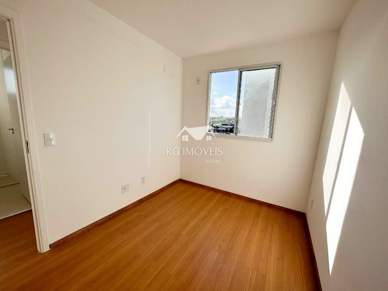 Apartamento à venda com 2 quartos, 45m² - Foto 8