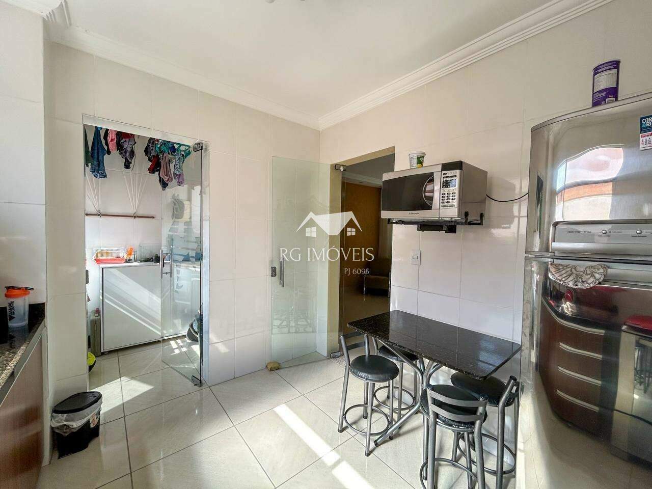 Apartamento à venda com 3 quartos, 77m² - Foto 7