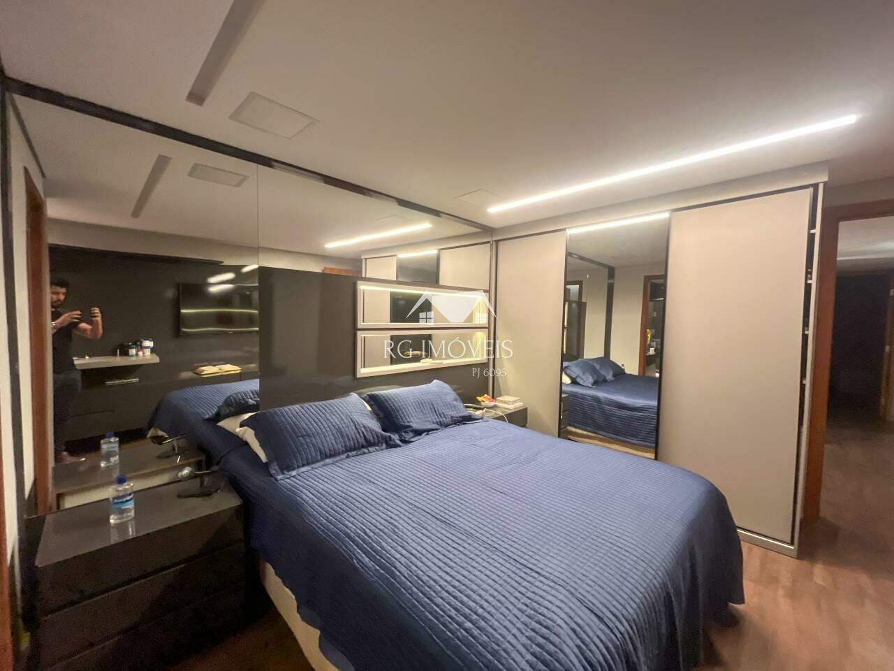 Casa à venda com 4 quartos, 175m² - Foto 13