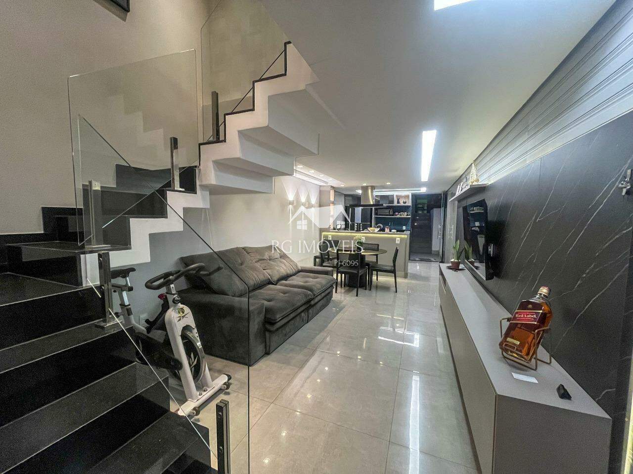 Casa à venda com 4 quartos, 175m² - Foto 9