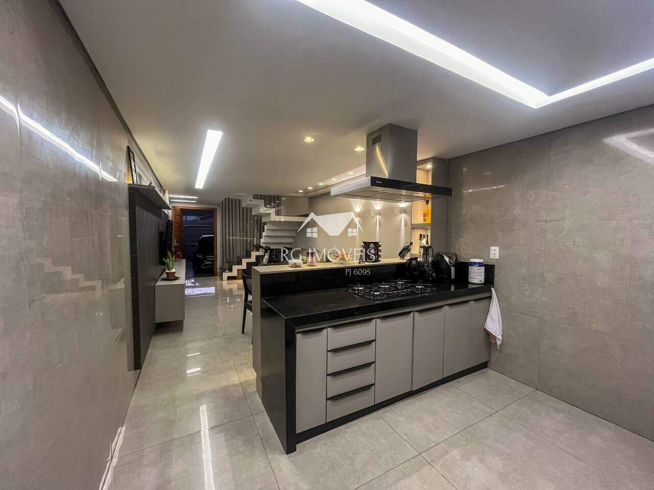 Casa à venda com 4 quartos, 175m² - Foto 10