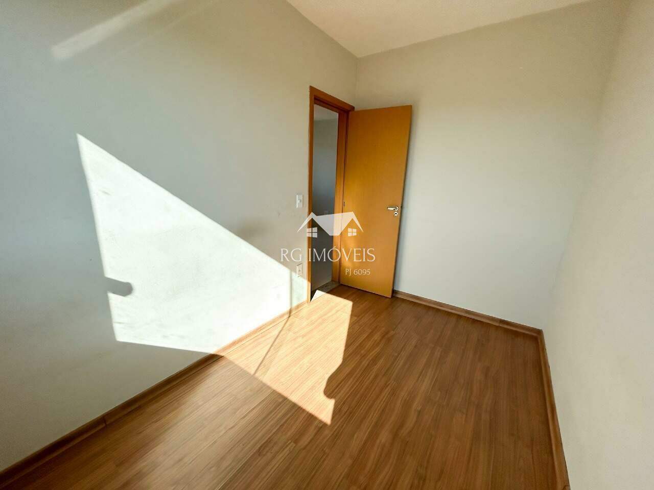 Apartamento à venda com 2 quartos, 49m² - Foto 15