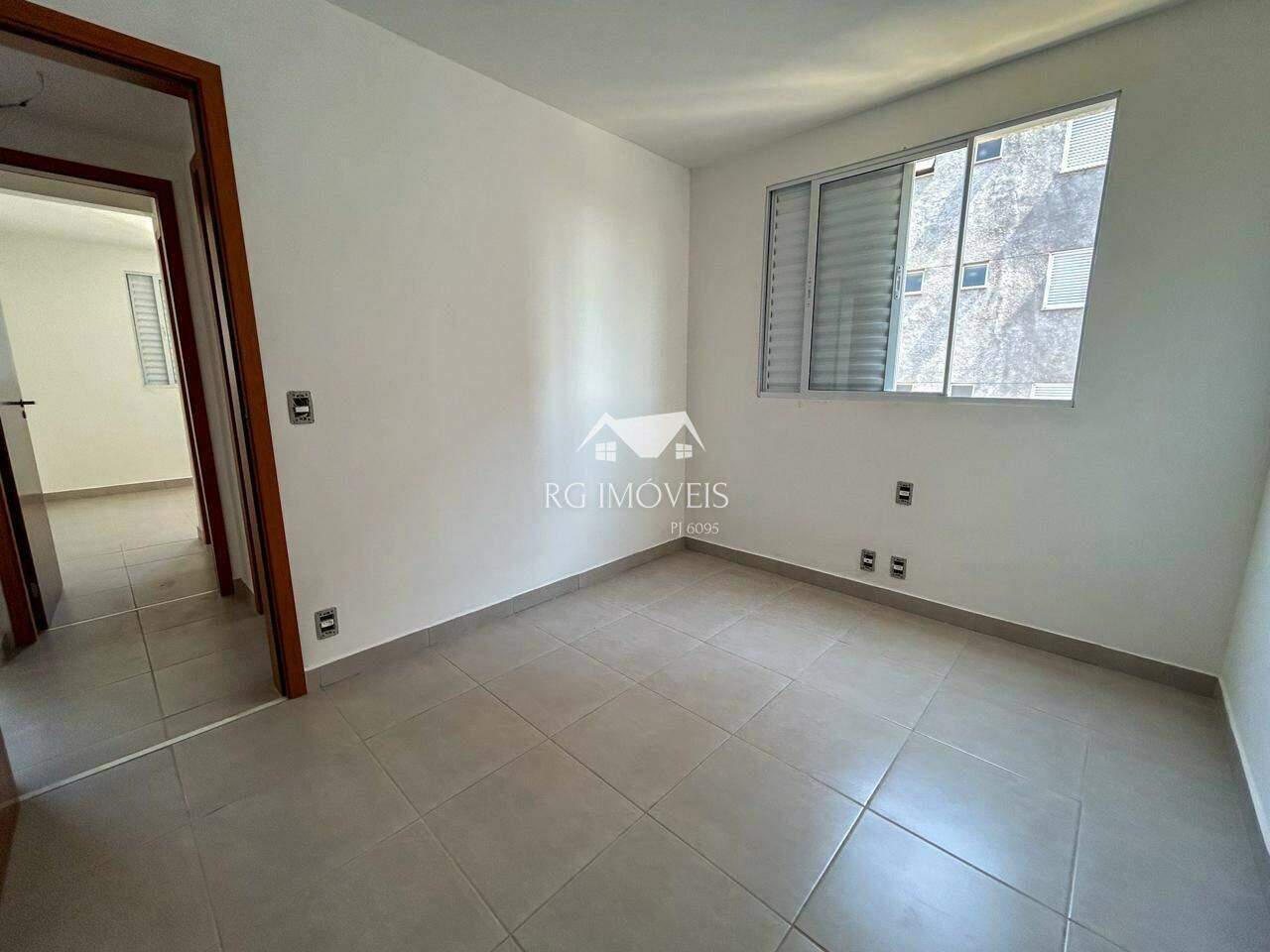 Apartamento à venda com 2 quartos, 61m² - Foto 7