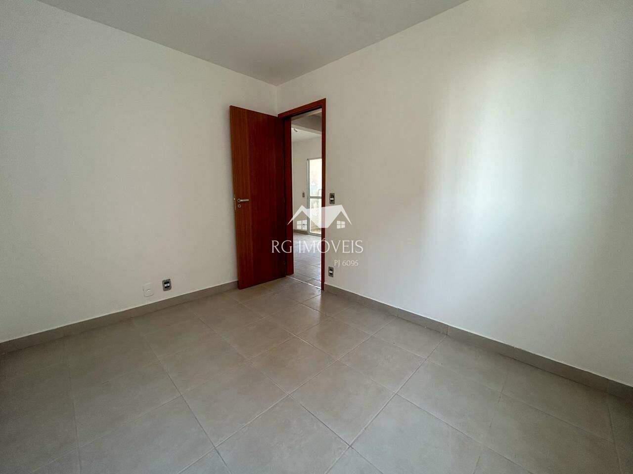 Apartamento à venda com 2 quartos, 61m² - Foto 8