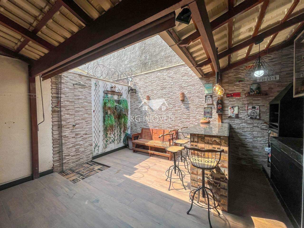 Casa à venda com 3 quartos, 96m² - Foto 10