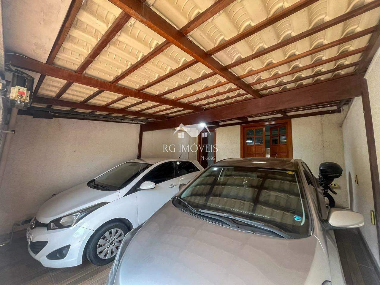 Casa à venda com 3 quartos, 96m² - Foto 23