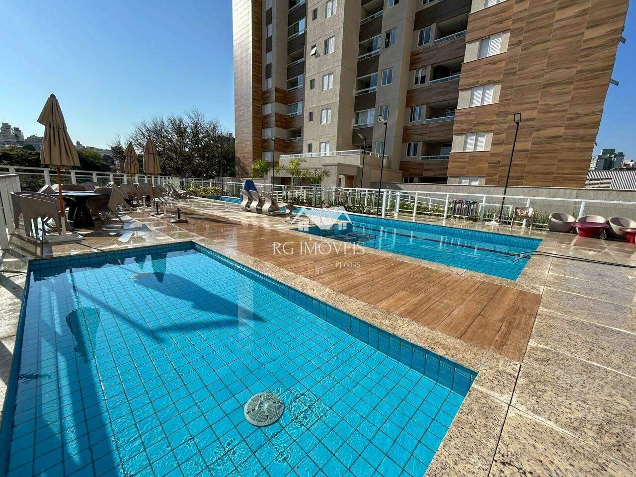 Apartamento à venda com 3 quartos, 75m² - Foto 19