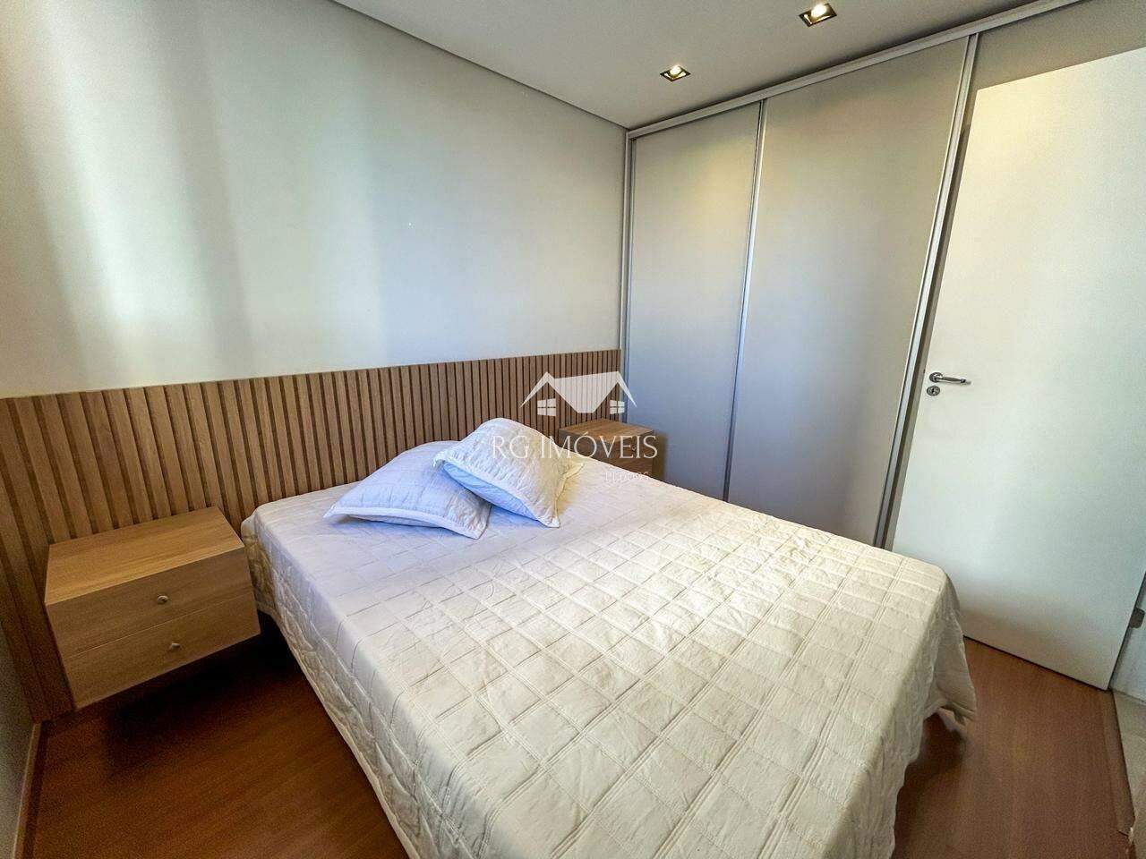 Apartamento à venda com 3 quartos, 75m² - Foto 12