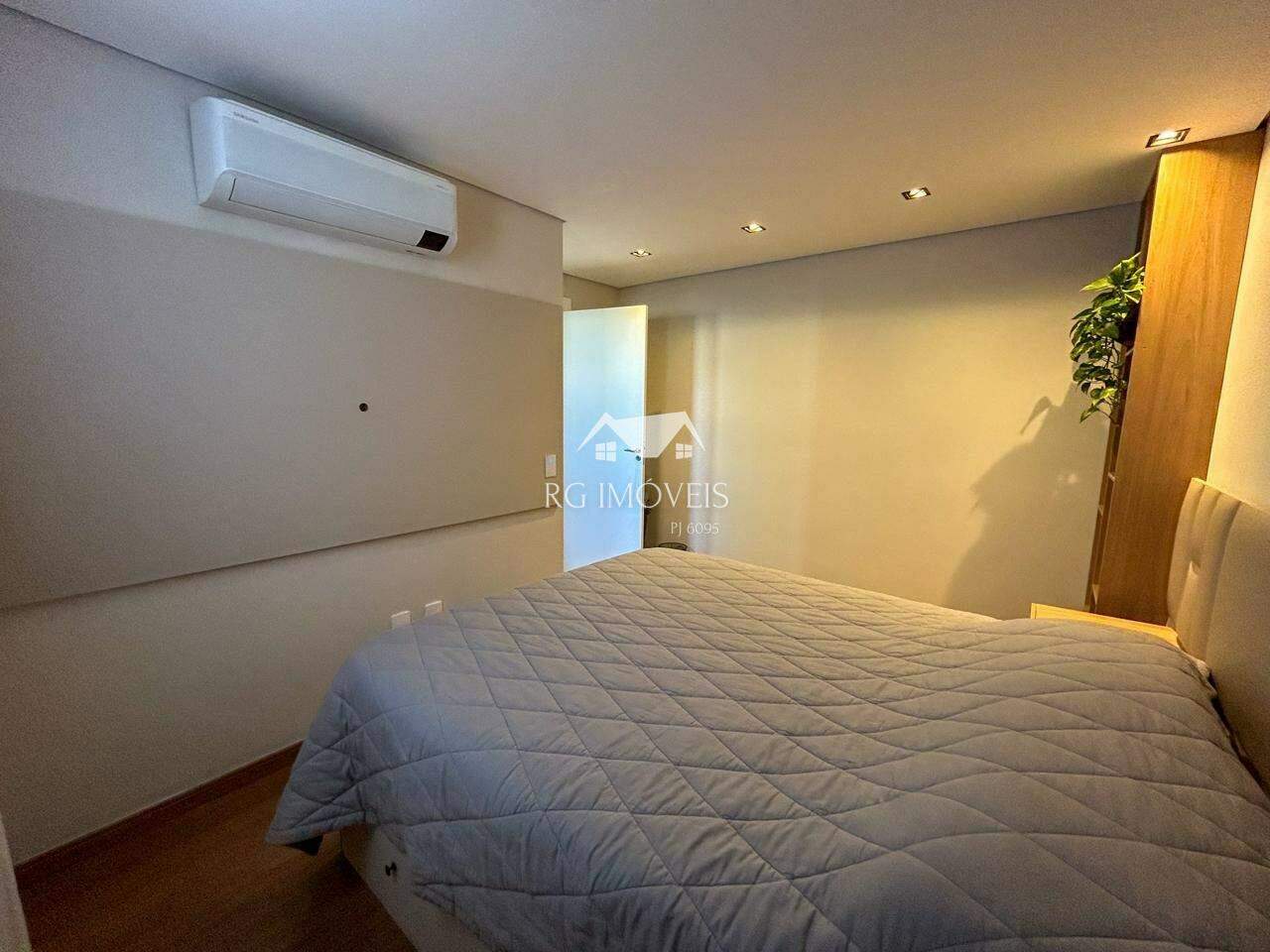 Apartamento à venda com 3 quartos, 75m² - Foto 17