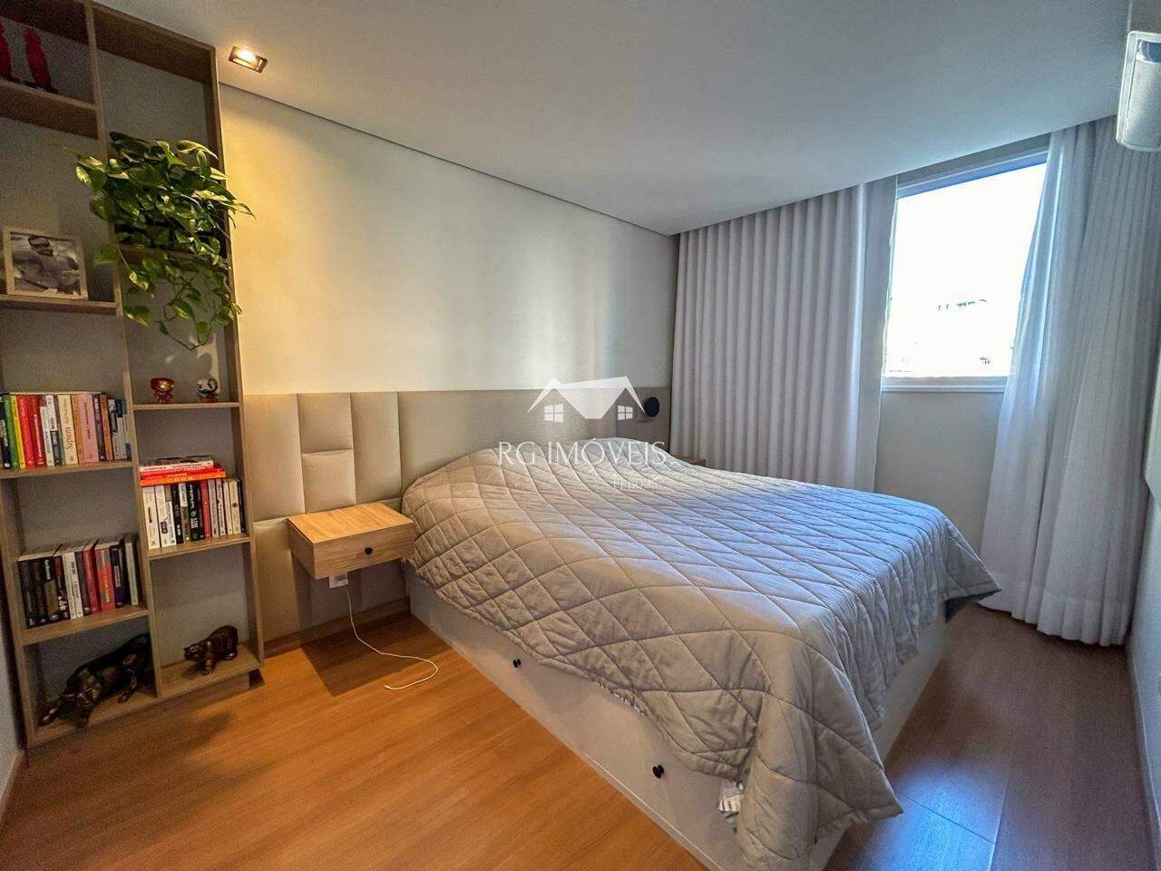 Apartamento à venda com 3 quartos, 75m² - Foto 15