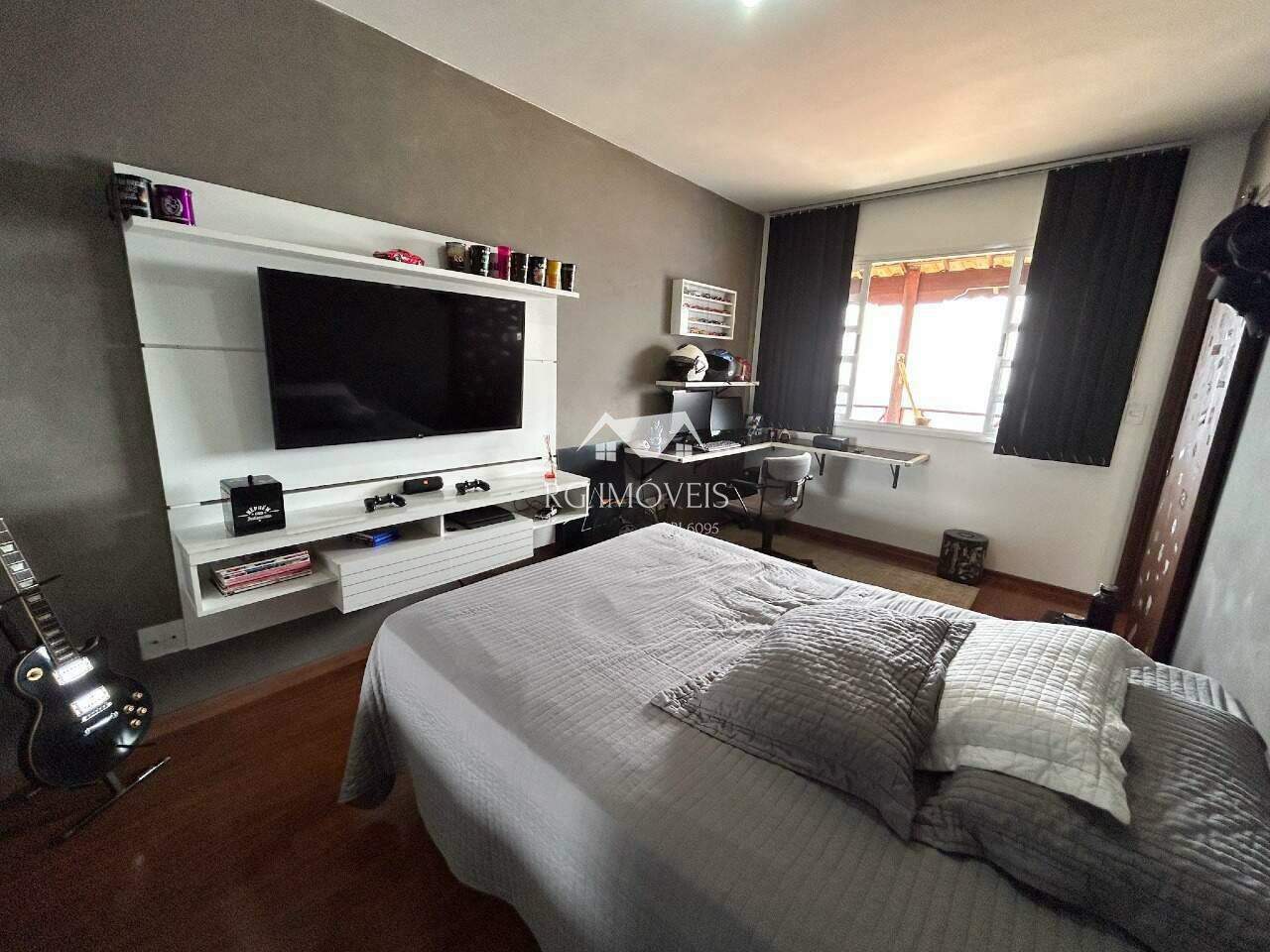 Casa à venda com 4 quartos, 351m² - Foto 20