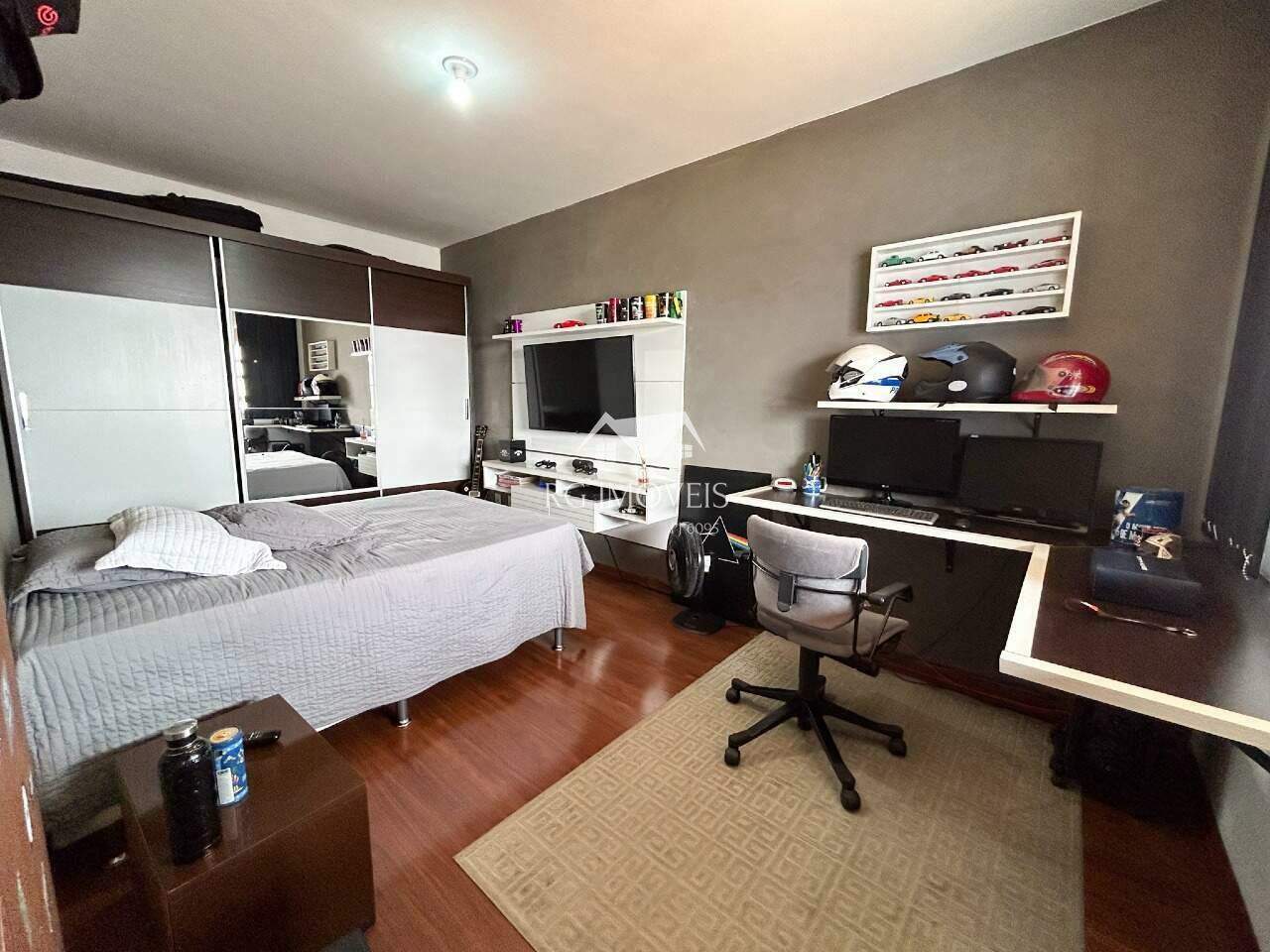 Casa à venda com 4 quartos, 351m² - Foto 21